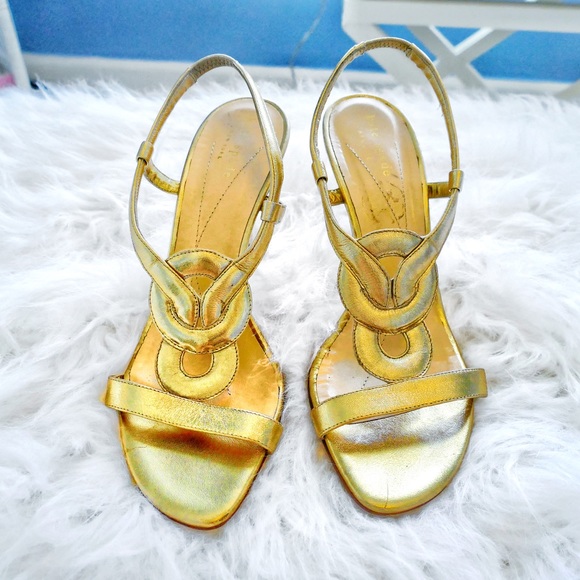 kate spade Shoes - Kate Spade Gold Heels